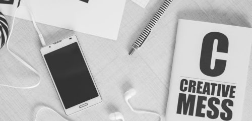 designer_desk_top_view-wallpaper-1366x768-1170x500